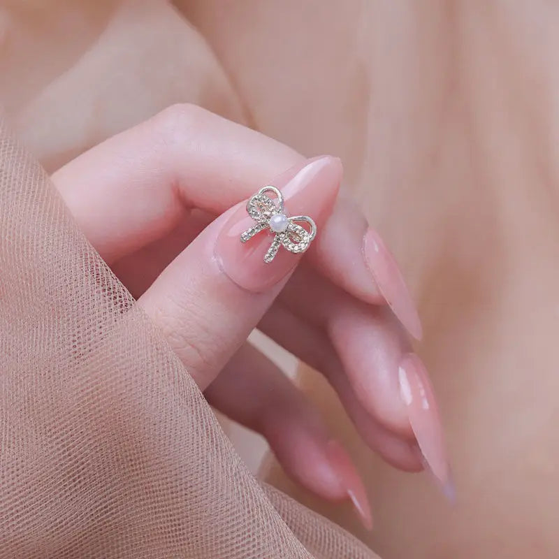 50pcs Random Luxury Nail Art Dangle Charms – Heart Bowknot Tassel Alloy 3D Nail Jewellery