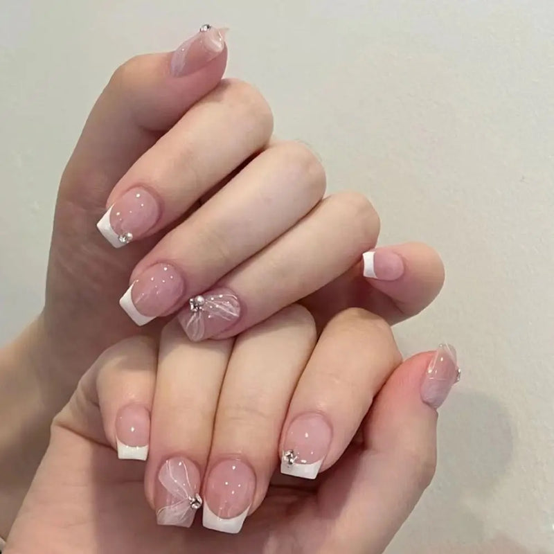 24pcs Short Round Full Cover Detachable Press-On Nails - French Blue & Pearl White with Heart Design