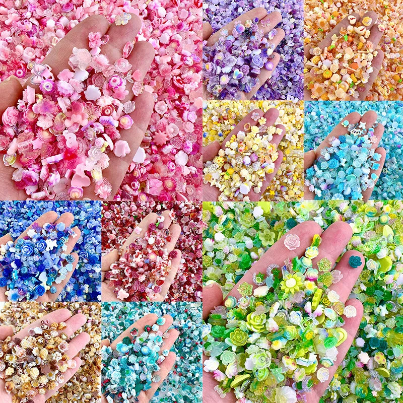 50pcs Random Mixed Resin Nail Art Charms Glow-in-the-dark Bow Love Bear Variety Nail Art Decorative